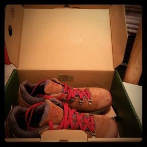 Danner Womens Hiking Boot